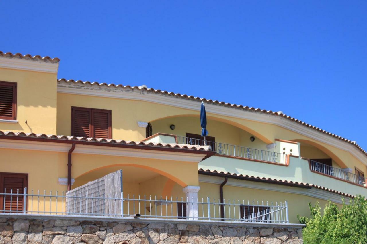 Seaview Apt Solita Budoni Villa Esterno foto